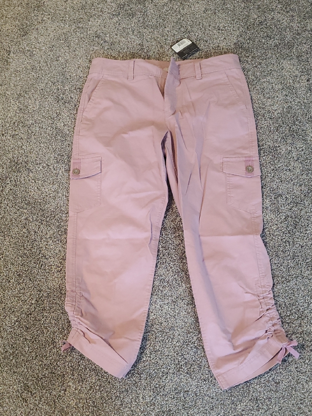 Eddie Bauer Light Lilac Cargo Capris